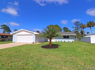 811 Fairway Dr, New Smyrna Beach, FL 32168