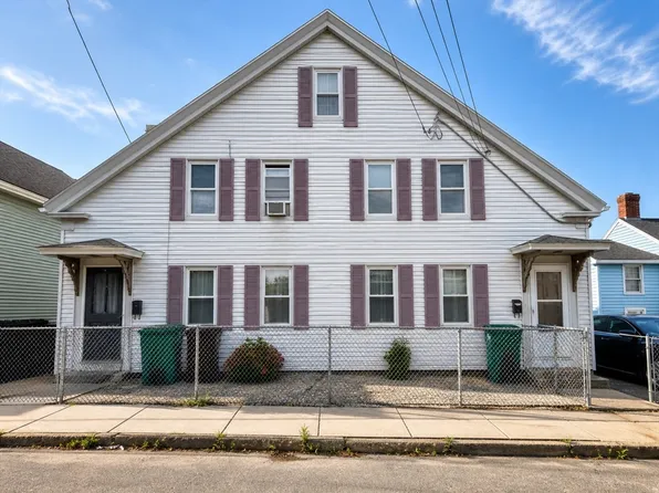 24-26 Cady St, Lowell, MA 01852