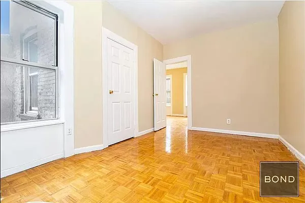 Rented by Bond New York | media 2