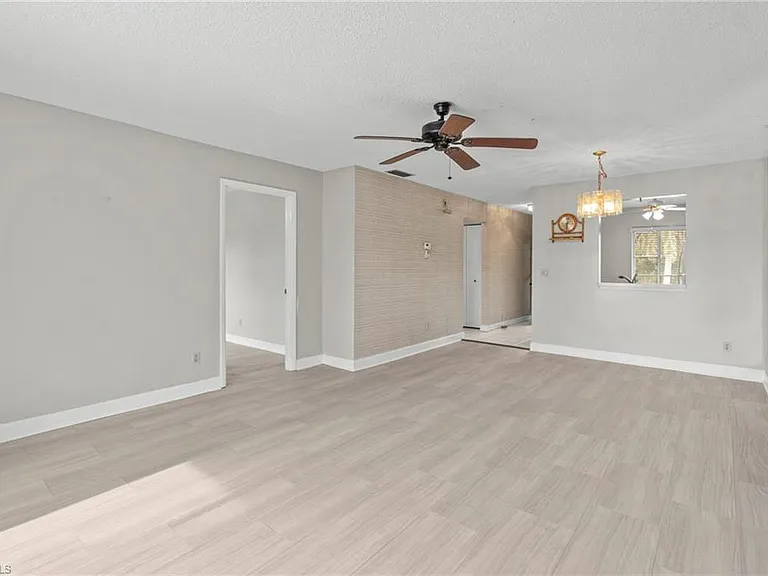 6184 Michelle Way #243 — Photo 7