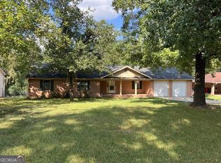1154 Clairmont Pl, Macon, GA