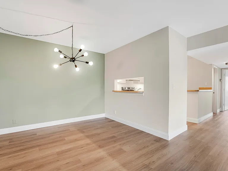 6489 Chasewood Dr #D — Photo 7