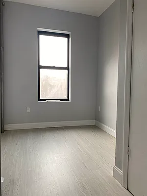 Rented by Compass | media 11