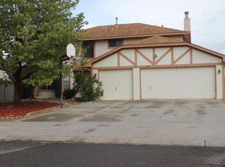 5022 Cordoniz St NW, Albuquerque, NM 87120