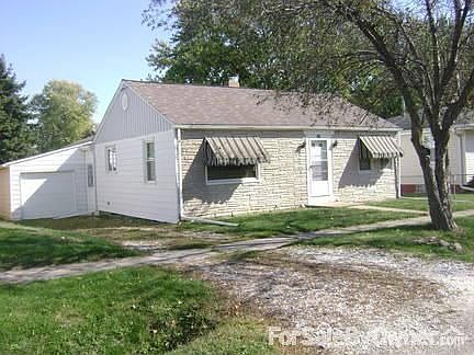 1st image of 226 N 3rd St