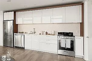 3rd image of 228 E 135th St #2012