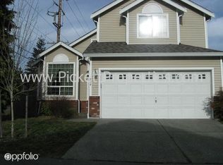 604 Cottage Ln, Bremerton, WA 98310