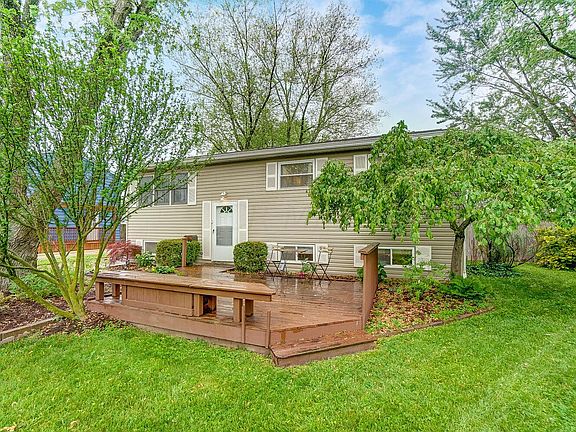 4th image of 3744 Balboa Ct