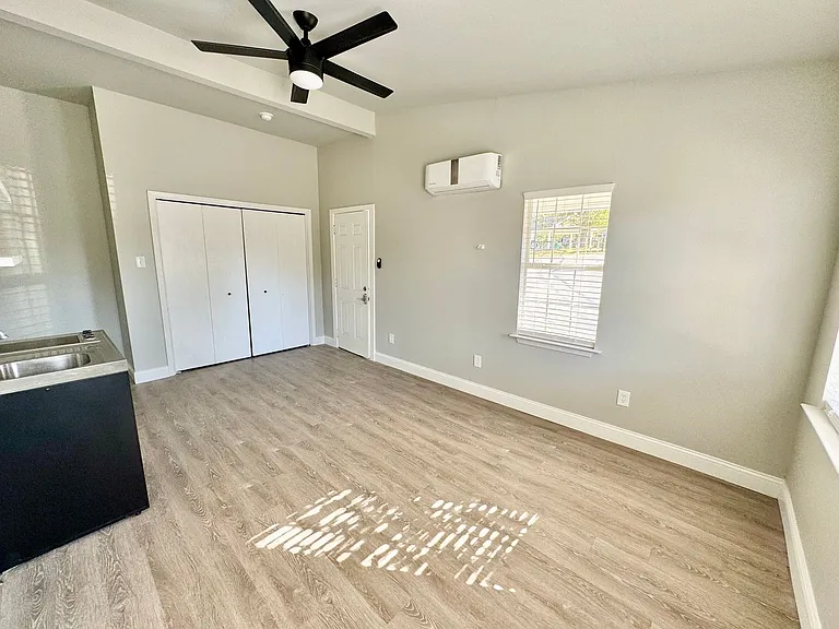 705 Sunrise Ave — Photo 16