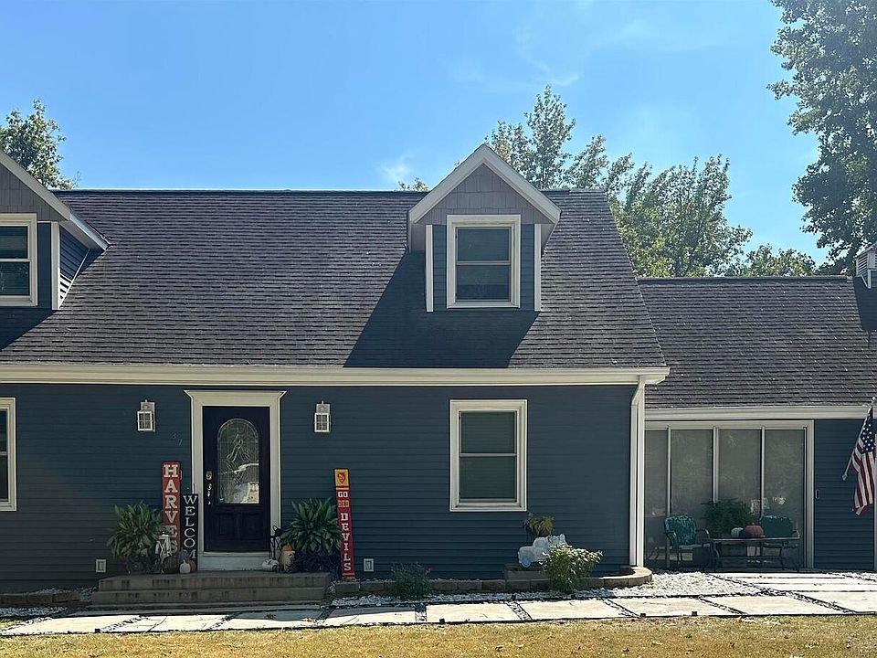 1st image of 37 Westwood Ln