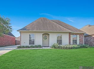 40433 Crossgate Pl, Gonzales, LA 70737