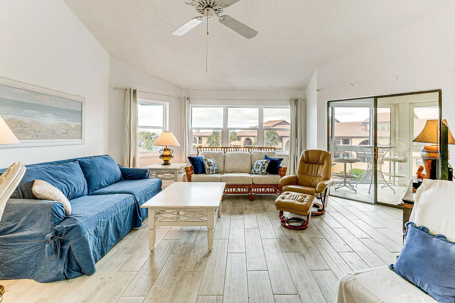 2 bed, 2.0 bath, 1259 sqft, $3,612 — Photo 1