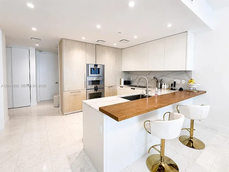 15701 Collins Ave #1703 — Photo 20