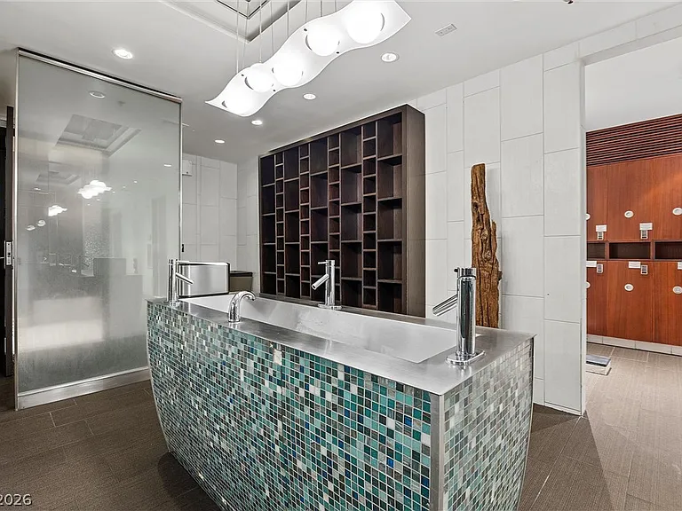 4575 Dean Martin Dr #1103 — Photo 34