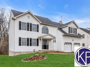 109 Jordan Rd, Colonia, NJ 07067