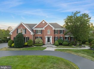 23 Apple Orchard Rd, Moorestown, NJ 08057
