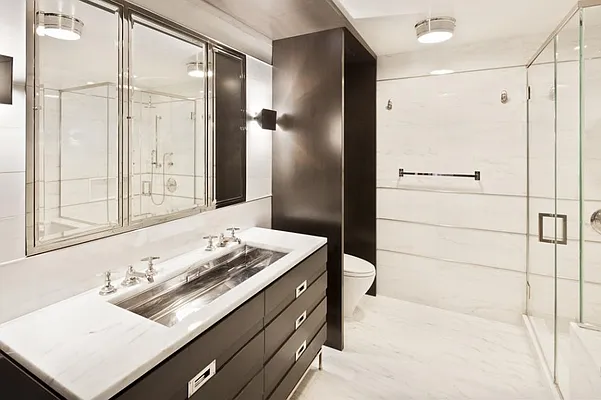 Rented by Leslie J. Garfield | media 54