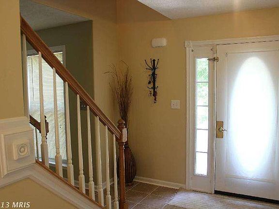 3rd image of 9607 Hickory Hill Dr