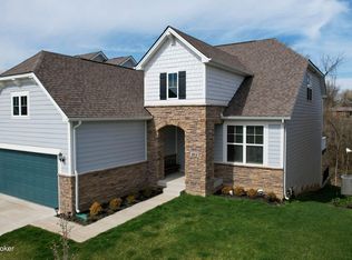 2812 Hamilton Springs Dr, Louisville, KY 40245