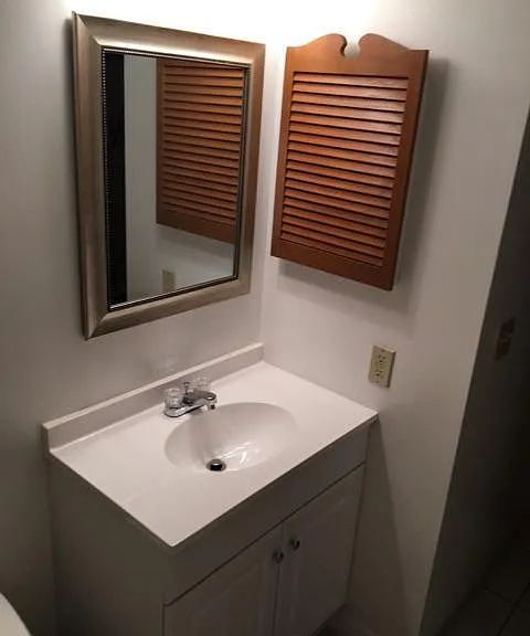 6485 Manila Dr — Photo 13