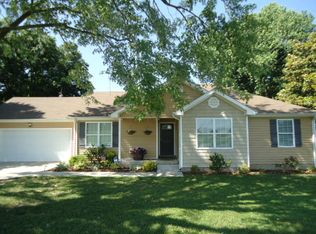 195 Pyle Ln, Hopkinsville, KY 42240