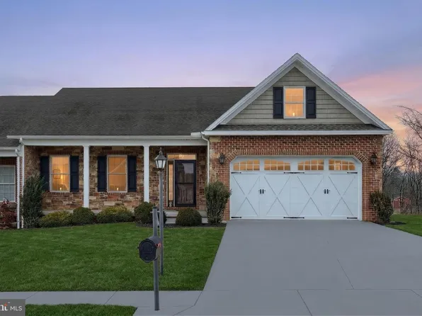 153 Stoners Cir, Littlestown, PA 17340