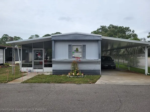 74 Pine Aire Cir, Lake Placid, FL 33852