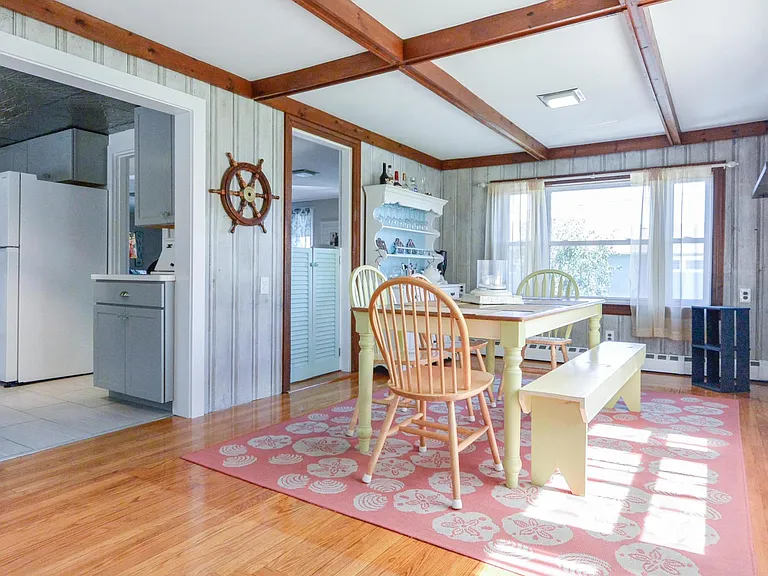 2 Sunset Dr — Photo 5
