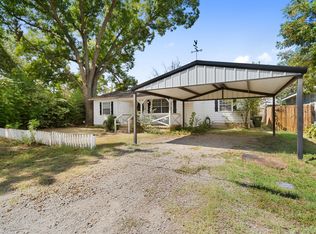 221 N Avenue A, Springtown, TX 76082