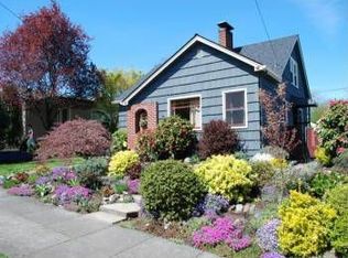 7725 SE Morrison St, Portland, OR 97215