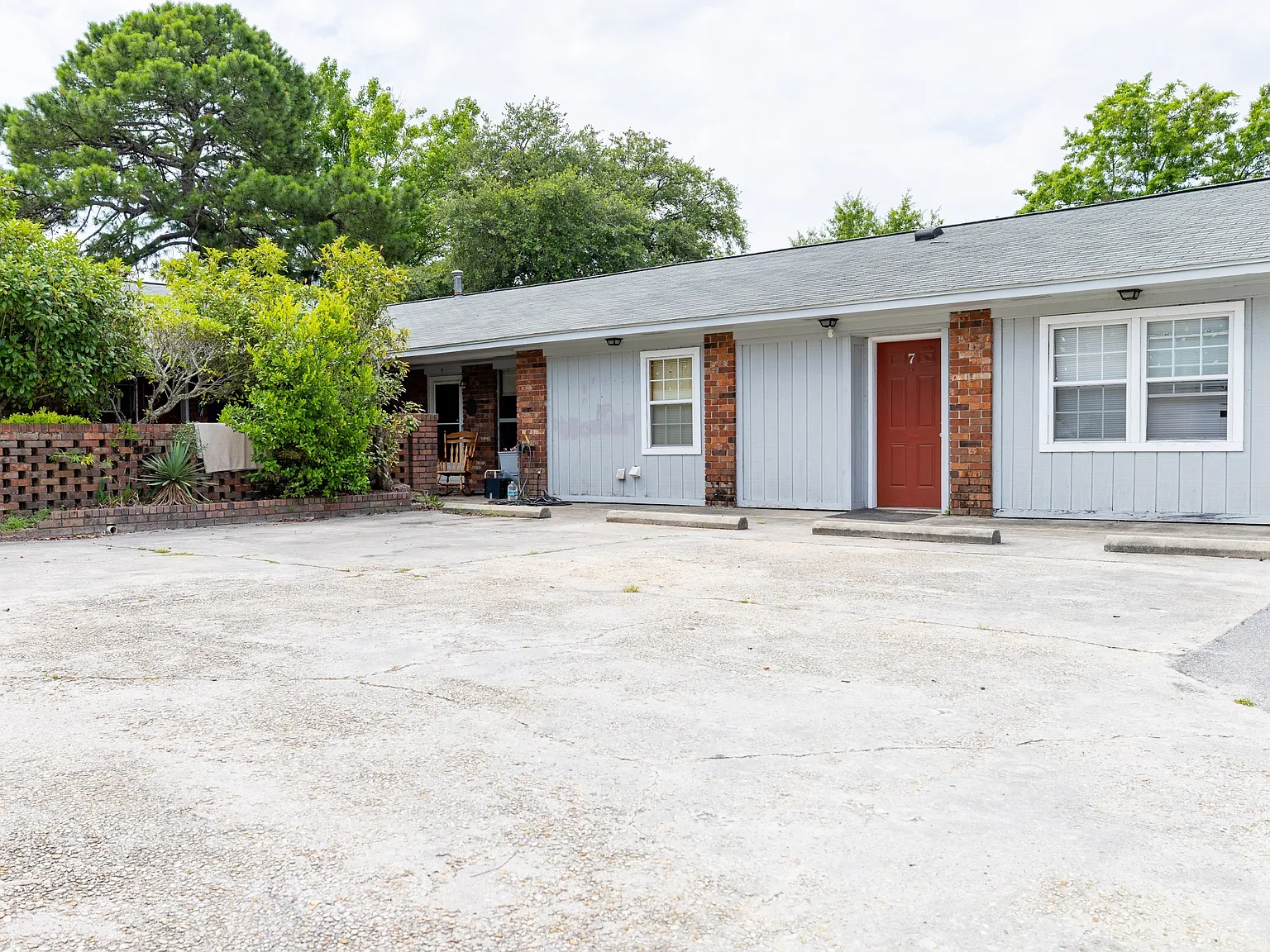 Montague Apartment Homes — Photo 4