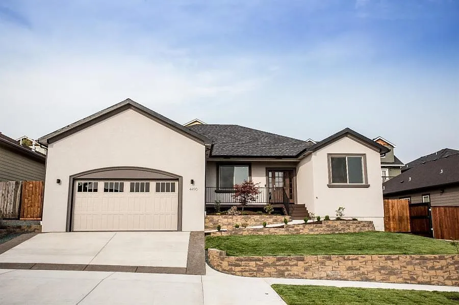 4490 Brownridge Ter photo 1