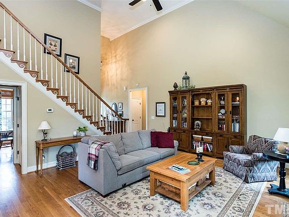4th image of 2606 Mableton Dr