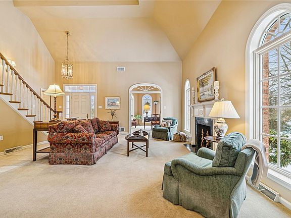 5th image of 1116 Sandstone Rd