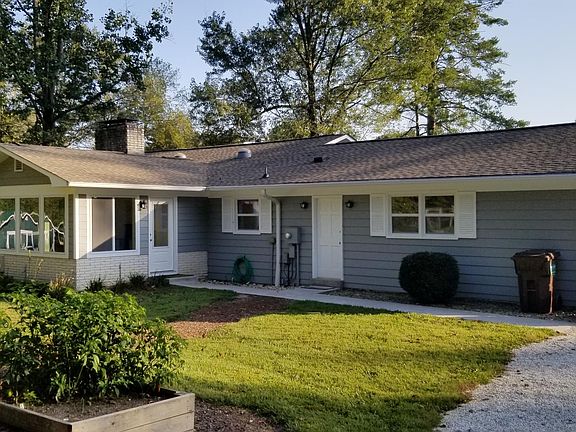 2nd image of 309 Crestview Dr