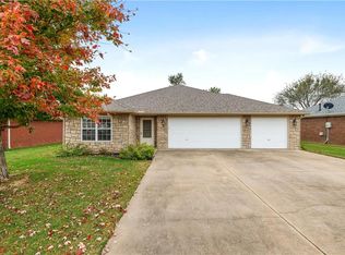 3803 SW Hansom Loop, Bentonville, AR 72712