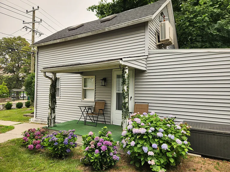 337 Hamilton Ave #A — Photo 2