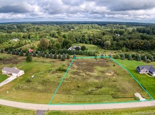 9572 Iosco Ridge Dr, Gregory, MI 48137