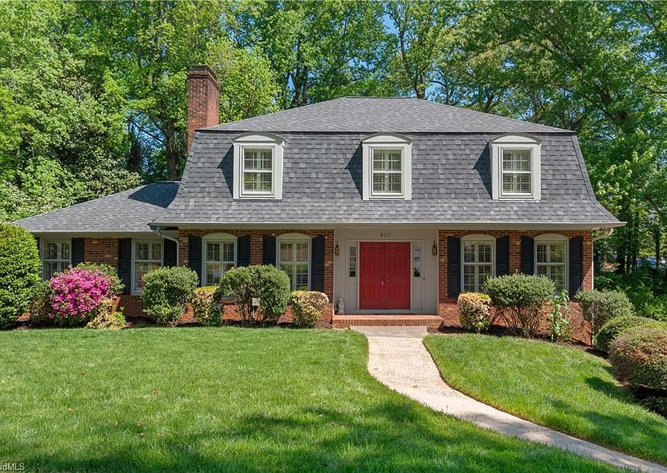 1st image of 805 Chartwell Cir