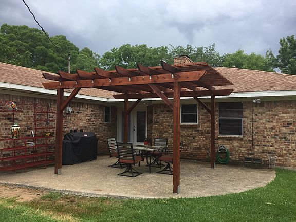 Back patio with new Pergola