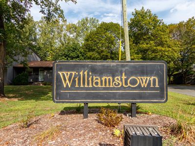 98 Moylan Court #98, Newington, CT, 06111