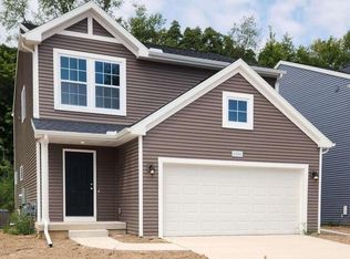10190 Pennridge Dr, Portage, MI 49024