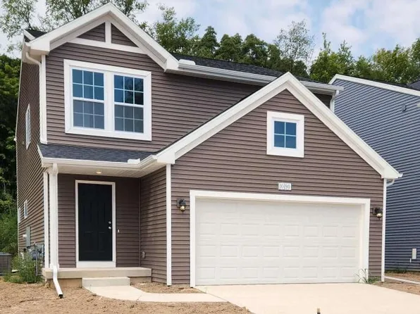 10190 Pennridge Dr, Portage, MI 49024