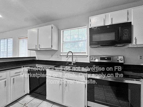 4th image of 5261 Afton Way SE