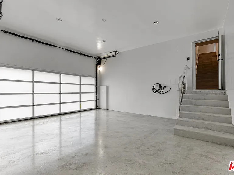 9405 W Sierra Mar Pl — Photo 64