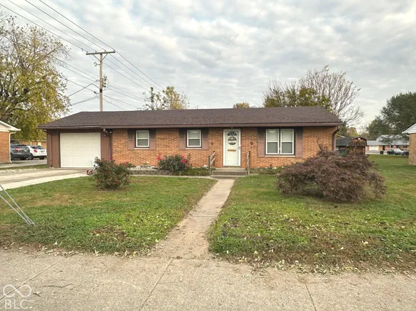860 E Gray St, Martinsville, IN 46151