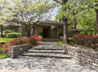 6655 S Evanston Cir, Tulsa, OK 74136