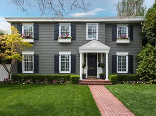 2126 Webster St, Palo Alto, CA 94301