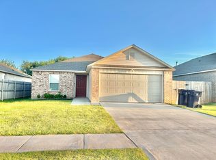 11604 NW 95th St, Yukon, OK 73099