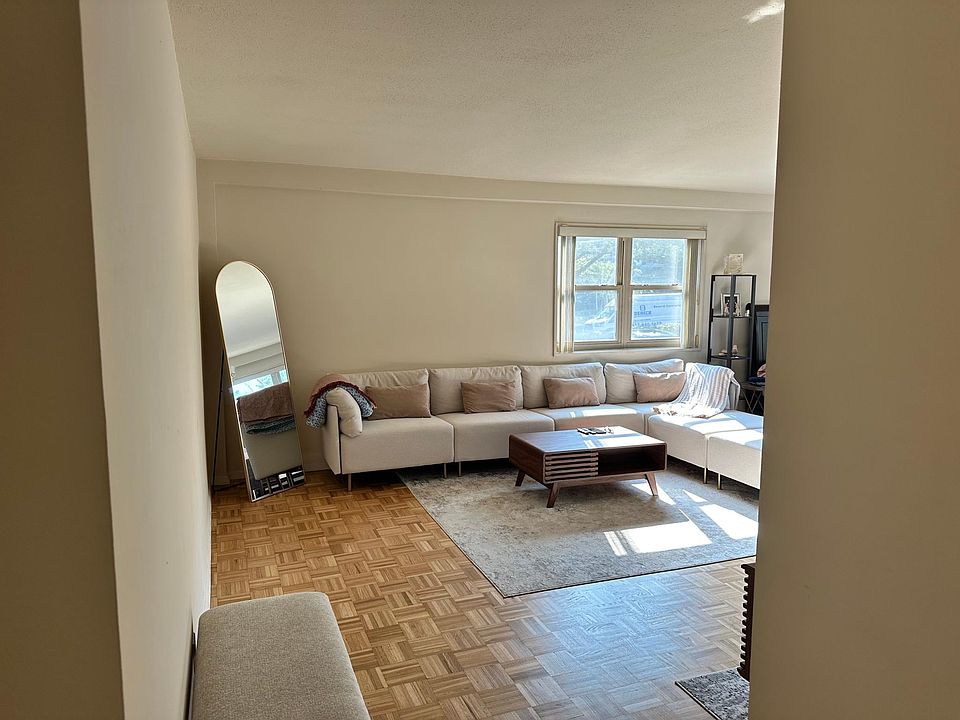 1st image of 123 S Adelaide Ave APT 1E
